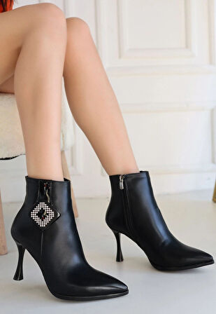 Moose Siyah Cilt Topuklu Bot