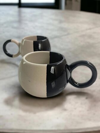 Seramik El işlemesi 2'li Siyah-Beyaz Ece Büyük Boy Mug Kupa Kahve Fincanı