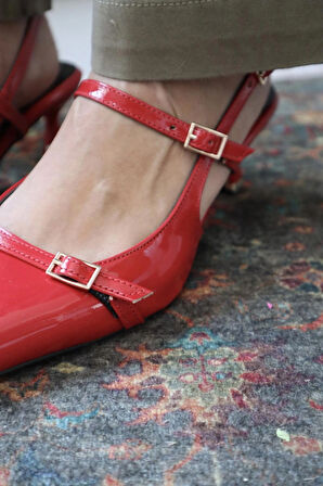 Asta Kısa Topuklu Tokalı Rugan Stiletto