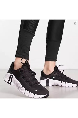 DV3950-001 FREE METCON 5 KADINYÜRÜYÜŞ KOŞU AYAKKABI