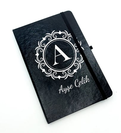 Kişiye Özel Siyah Defter & Fincan &  Kupa & Kalem Hediye Seti