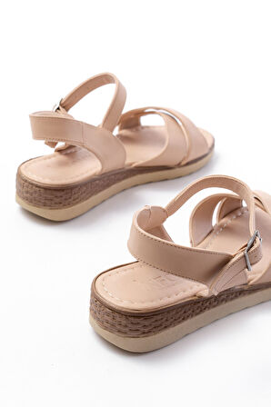 ASFSTORE 692-564 Bej Ortopedik Taban Çapraz Tokalı Kadın Sandalet   