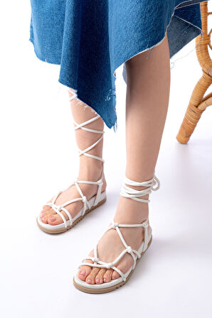 ASFSTORE 1001-1001 Beyaz Bilekten Bağcıklı Kadın Sandalet