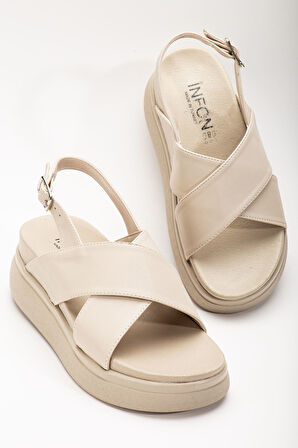 ASFSTORE 24422-1164 Bej Dolgu Topuk Kadın Sandalet