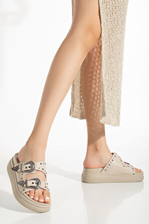 ASFSTORE 24422-1180 Bej Dolgu Topuk Kadın Sandalet
