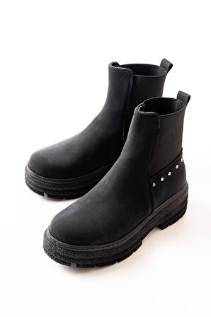 ASFSTORE 749-2005 Siyah Zümrüt Düz Topuklu Lastikli Günlük Kadın Bot 