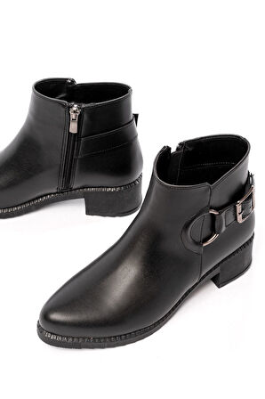 ASFSTORE 270-3030 Siyah Toka Aksesuarlı Fermuarlı Günlük Kadın Bot