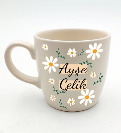 Kişiye Özel Beyaz Kupa & Mini Atlı Karınca & Kalpli Anahtarlık & Mum Hediye Seti