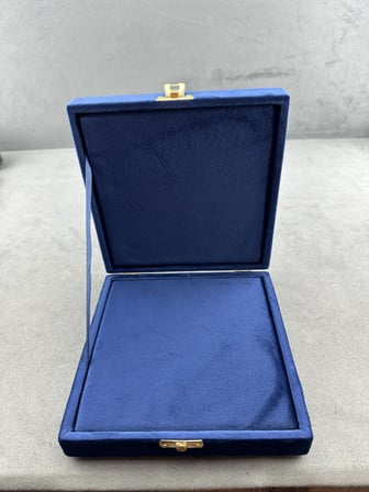 Kare Mavi Birinci Sınıf Tespih Kutusu