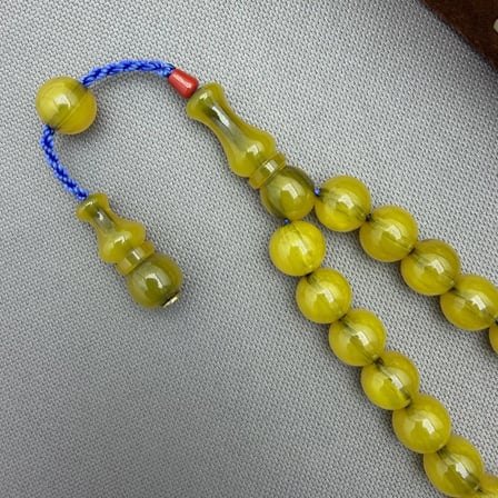 Zeyzun Usta İşçilikli Limon Sarı Hareli Küre Kesim Efe Maskot Sıkma Kehribar Tespih