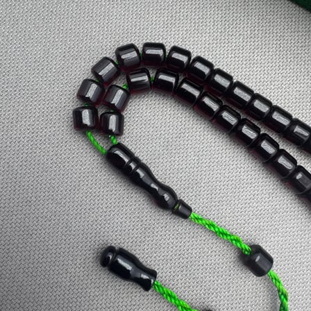 Sistem Dizayn Mısır Tane Kesim Bilek Boy Vişne Kırmızı Sıkma Kehribar Tespih