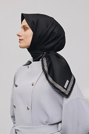 Klasik Desenli Saf İpek Sura Eşarp 9357D