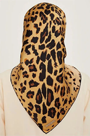 Saf Sura İpek Eşarp 9249D  (S) Nostalji ) 9249- 32