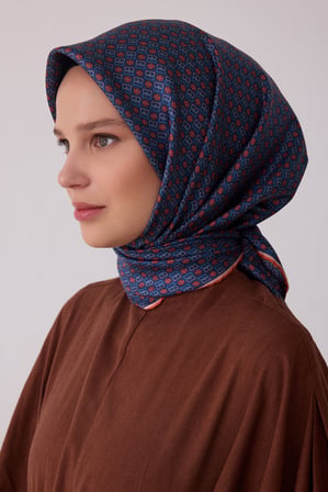 Monogram Desen %100 Twill İpek Eşarp BE18