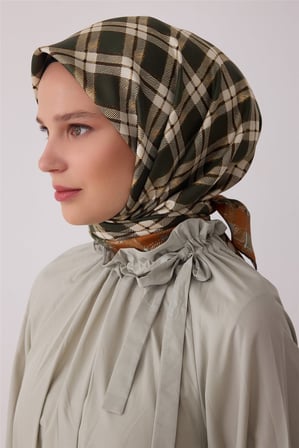 Geometrik Desen %100 Twill İpek Eşarp BE21