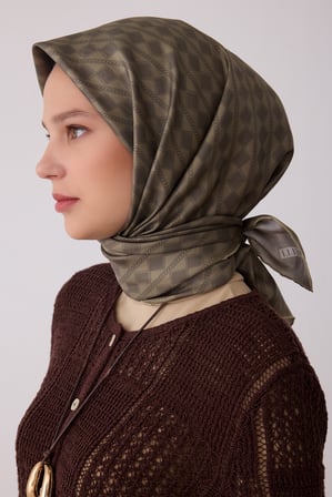 Geometrik Desen %100 Twill İpek Eşarp BE25