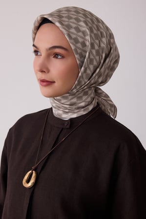 Geometrik Desen %100 Twill İpek Eşarp BE25
