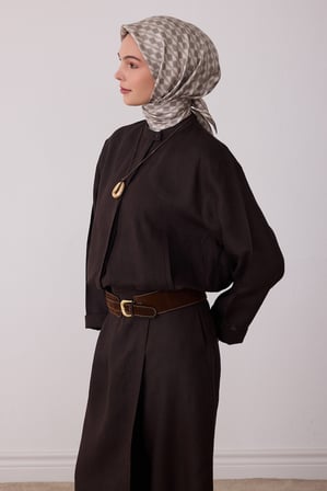 Geometrik Desen %100 Twill İpek Eşarp BE25