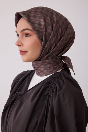 Geometrik Desen %100 Twill İpek Eşarp BE25