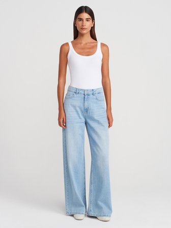 Beyaz Askılı Bodysuit