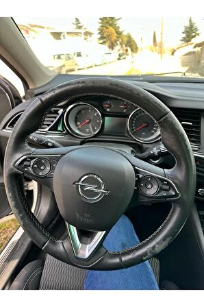 OPEL İNSİGNİA ARACA ÖZEL Uyumlu DİKMELİ DİREKSİYON KILIFI