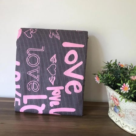 İpli Ayarlanabilir Isıya Dayanıklı Keçeli Stoperli Masası Kılıfı Örtüsü Bezi 55x140 Cm Pink Love