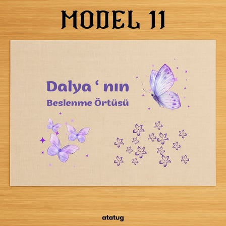 Kişiye Özel Mor Kelebek ve Çiçek Tasarımlı Keten Beslenme Örtüsü (28x40 cm)