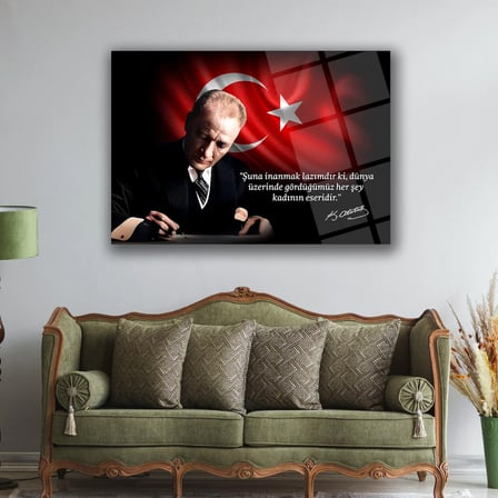 Atatürk’ün “Dünya Üzerinde Gördüğümüz Her Şey Kadının Eseridir” Sözü ile Cam Tablo – ATA222
