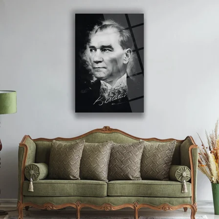 Mustafa Kemal Atatürk Sanatsal Siyah Beyaz Cam Tablo – ATA285