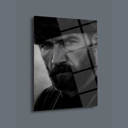Mustafa Kemal Atatürk Kalpaklı Siyah Beyaz Portre Cam Tablo – ATA297