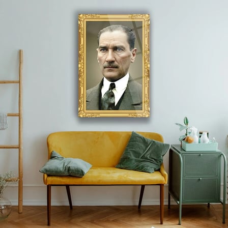 Atatürk Altın Çerçeveli Cam Tablo – ATA311