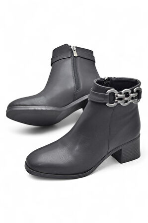 6597 Günlük Fermuarlı Kadın Topuklu Bot Ayakkabı Siyah Klasik Kısa Topuklu Bot