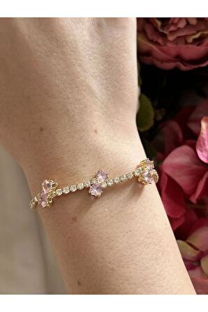 Kalp Detay Şık Bileklik