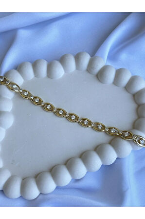 Taş Detaylı Göz Bileklik