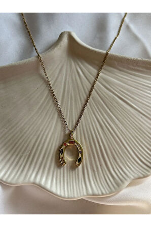 Gold Taşlı Nal Kolye