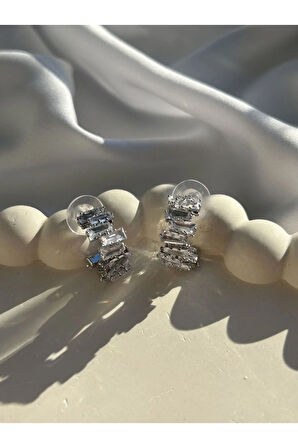 Zirkon Baget Halka Küpe