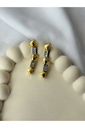 Kalp Desenli Sallantılı Küpe