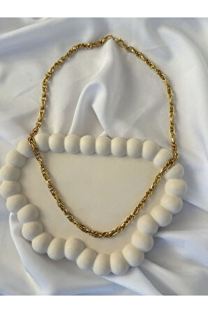 Zarif İşlemeli Zincir Kolye