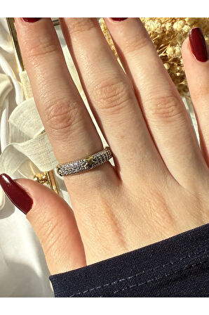 Gold Yıldız Detaylı Yüzük