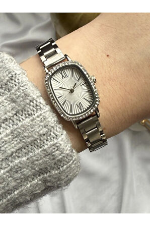 Çelik Zirkon Taş Detaylı Saat