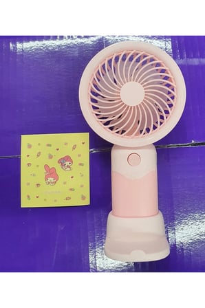 Sevimli Karakterli Şarjlı El Fanı 3 Kademeli Serinletici Vantilatör Kuromi Stickerlı Fan