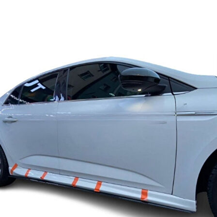 Renault Megane 4 Sedan Yan Marşpiyel (Plastik)(Boyasız)