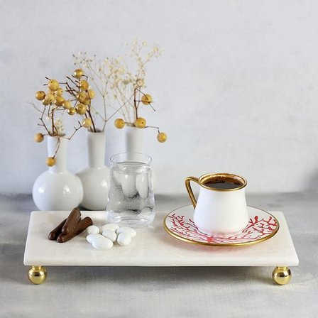 Akayev Mermer Beyaz 30x15 Cm Altın Boncuk Ayaklı Sunum Tabağı