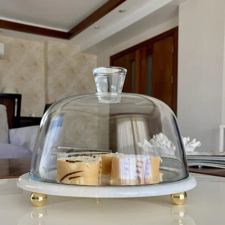Akayev Mermer 25 Cm Altın Boncuk Ayaklı Beyaz Cam Fanus
