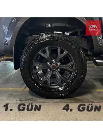 Autowax Ultra Lastik Parlatıcı 5 Litre Profesyonel Koruma Derin Siyahlık