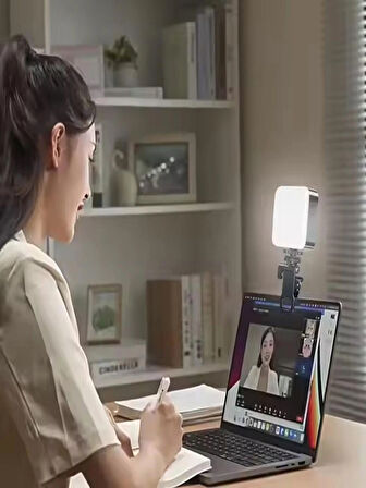 RGB Mini Klipsli LED Işık | Ayarlanabilir Açı – Taşınabilir, Şarjlı, Cep Tipi Video ve Yayın Aydınlatma Lambası