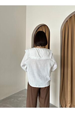 Dekoratif nakış,işleme detaylı fırfırlı gömlek