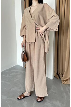 Düğme detaylı İki parça tasarım takım