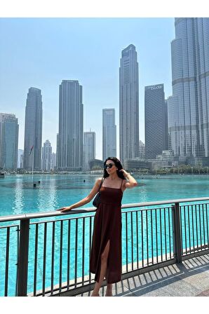 Gipe detaylı askılı elbise