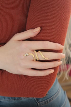 Ayarlanabilir Gold Renk Zirkon Taşlı Yılan Yüzük 5886